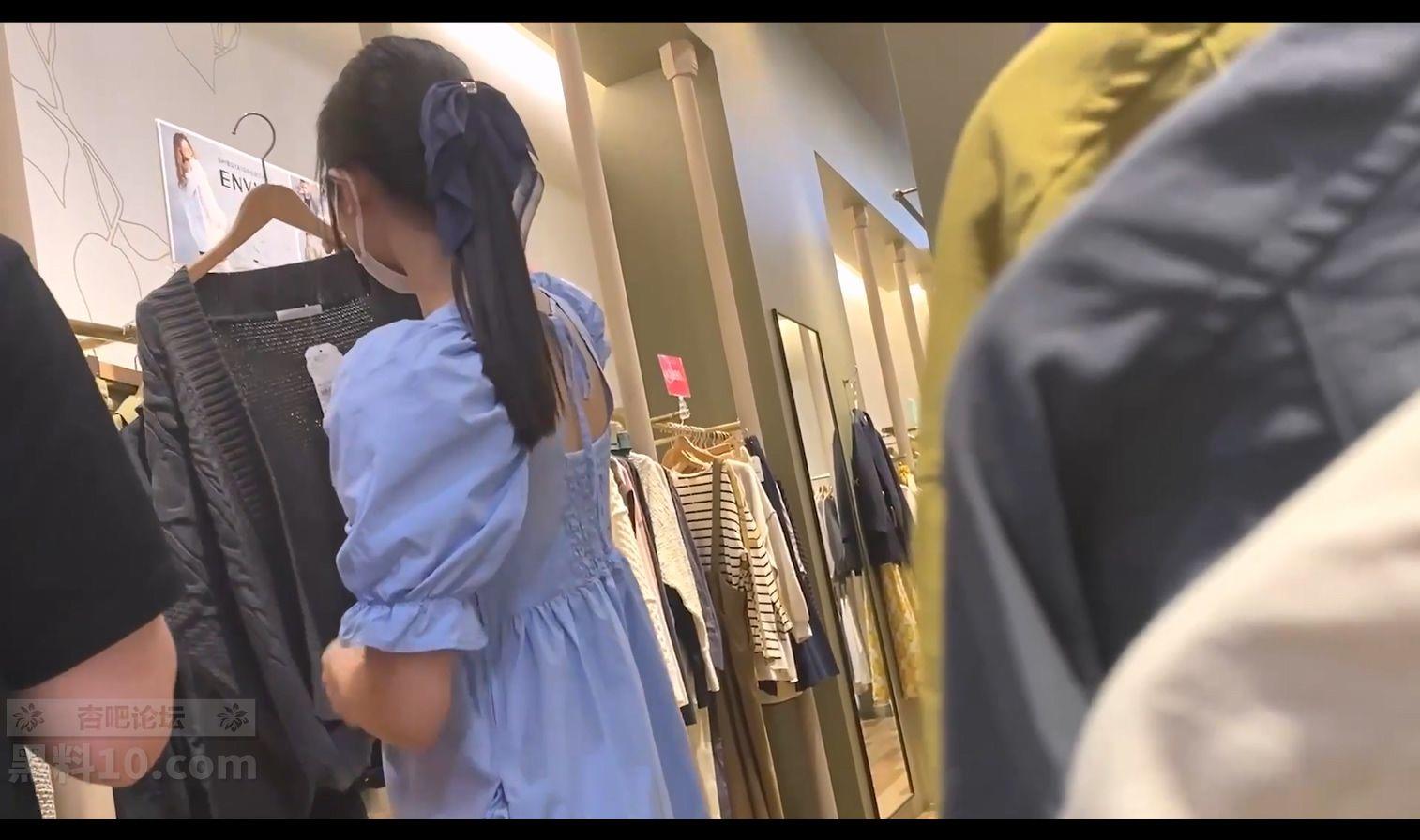 CD-服装店口罩导购妹妹.mp4_20250129_214458.926.jpg