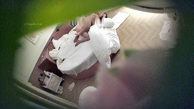 杏吧-新流出酒店偷拍❤️大叔搞嫩妹纯欲女孩的初夜惊心洞破2.mp4_20250312_232151.gif.gif